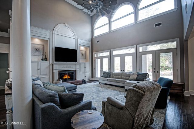 340 Sherborne Place, Flowood, MS 39232