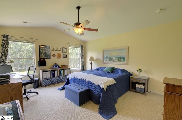 109 Countryglen Court, Greer, SC 29651