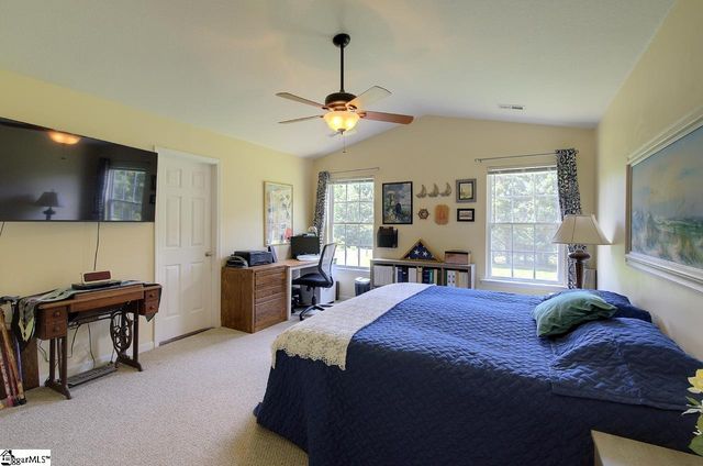 109 Countryglen Court, Greer, SC 29651