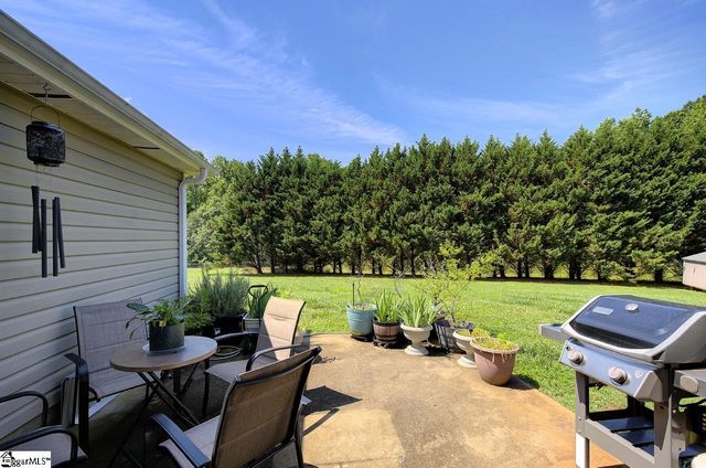 109 Countryglen Court, Greer, SC 29651