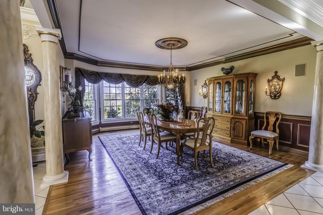 6 BROOKSIDE DR, Titusville, NJ 08560