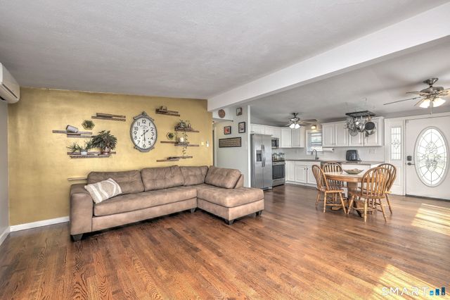 34 Bellevue Terrace, Seymour, CT 06483