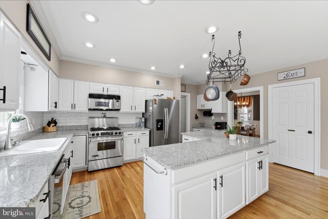 6632 PELHAMS TRCE, Centreville, VA 20120