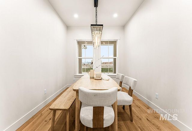 7786 Minam Dr, Middleton, ID 83644