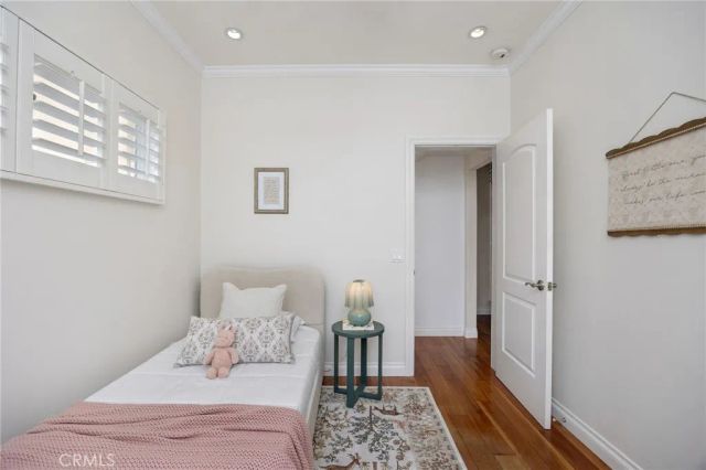 608 Rosecrans Avenue, Manhattan Beach, CA 90266