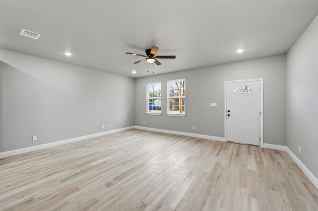 308 Lewis Street, Cleburne, TX 76031