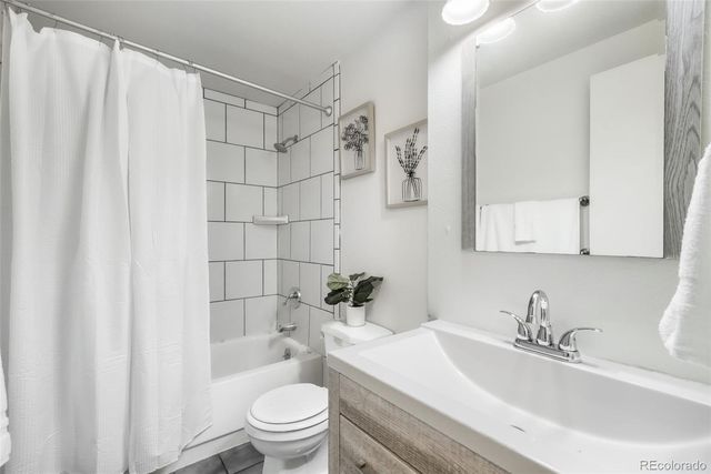 2712 Arlington Drive, Colorado Springs, CO 80910