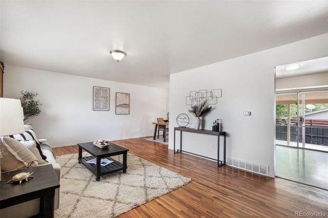 2712 Arlington Drive, Colorado Springs, CO 80910
