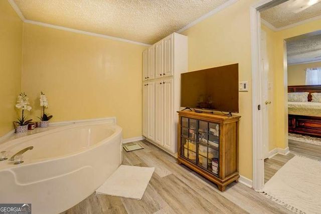 119 Shoals Point NW, Eatonton, GA 31024