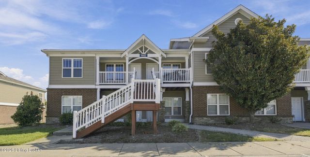 9005 Falcon Crest Ct 217, Louisville, KY 40219