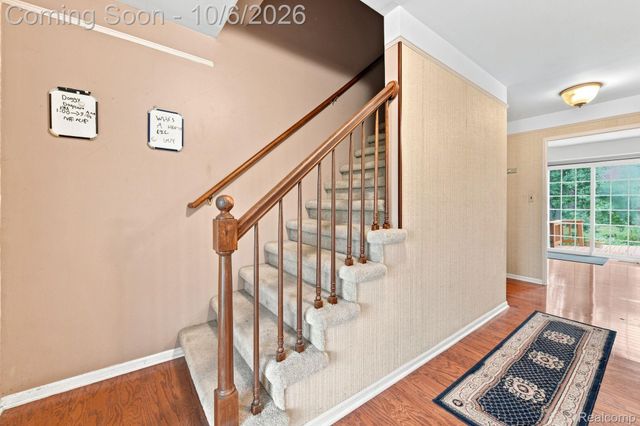 18238 Red Oaks Drive, Macomb Township, MI 48044