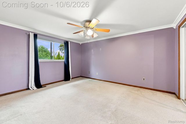 18238 Red Oaks Drive, Macomb Township, MI 48044
