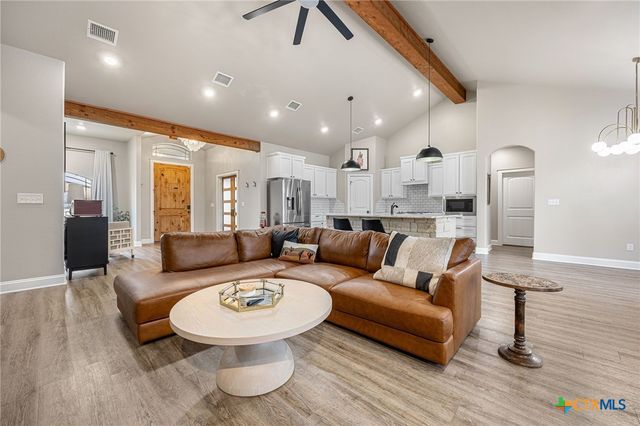 5210 Few Oaks Drive, Salado, TX 76571