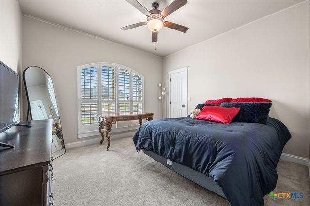 5210 Few Oaks Drive, Salado, TX 76571