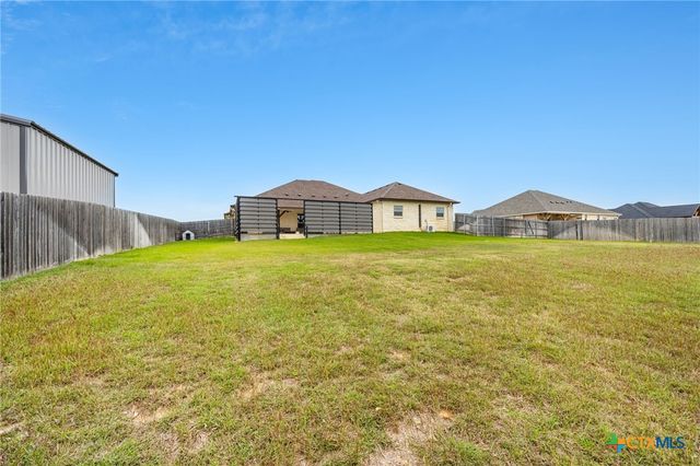 5210 Few Oaks Drive, Salado, TX 76571