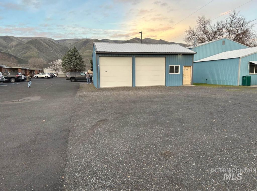 1364 Bridge St., Clarkston, WA 99403
