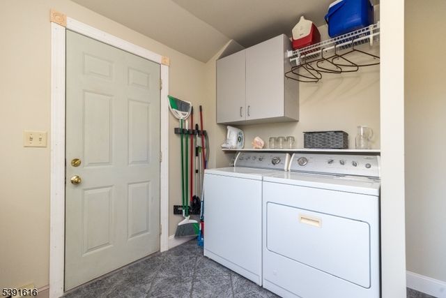 309 Pennington Harbourton Rd, Hopewell Twp., NJ 08534