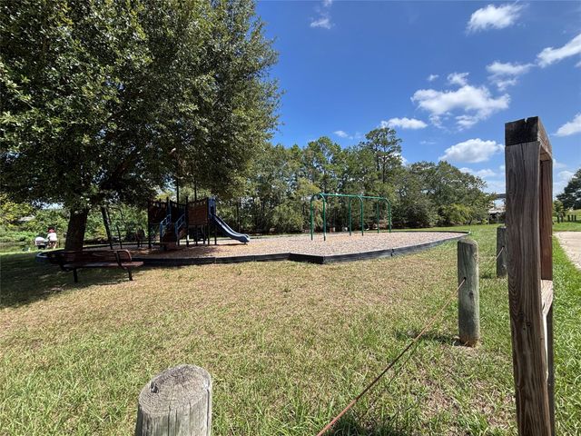 415 Shawnee Drive, Conroe, TX 77316
