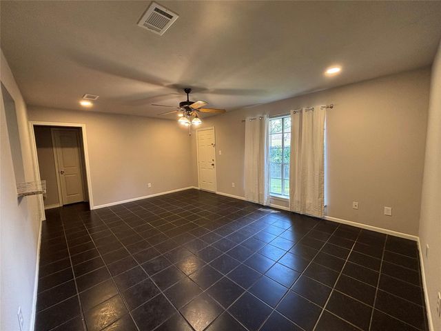 415 Shawnee Drive, Conroe, TX 77316