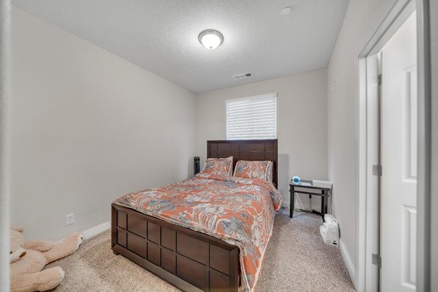 1910 Southport Ave, Livingston, CA 95334