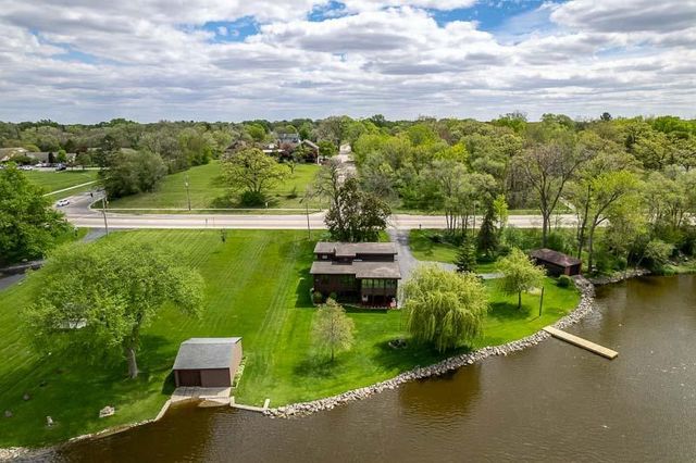 3004 Riverside Drive, Beloit, WI 53511