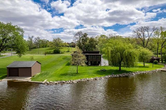 3004 Riverside Drive, Beloit, WI 53511