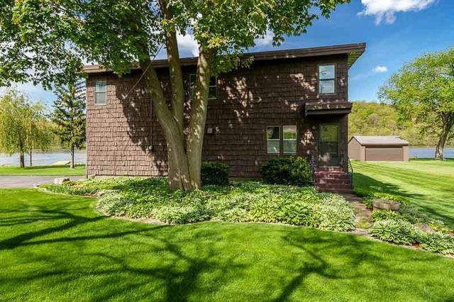 3004 Riverside Drive, Beloit, WI 53511