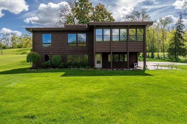3004 Riverside Drive, Beloit, WI 53511