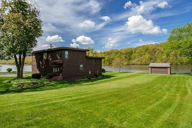 3004 Riverside Drive, Beloit, WI 53511