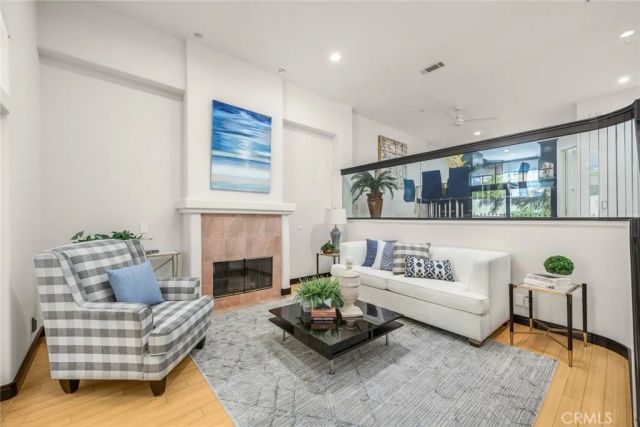 438 S Garfield Ave E, Monterey Park, CA 91754