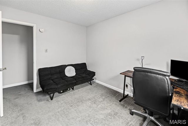 671 Oak Trail, Collinsville, IL 62234