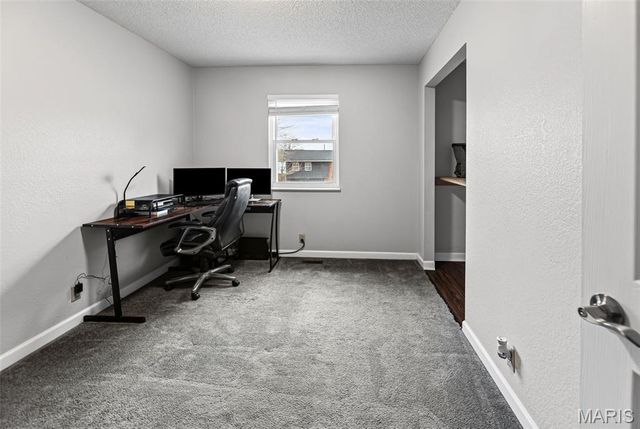 671 Oak Trail, Collinsville, IL 62234