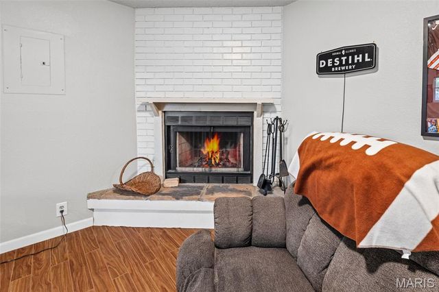 671 Oak Trail, Collinsville, IL 62234