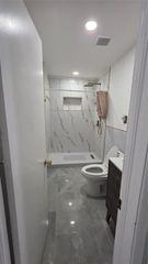 512 N 70th Way, Hollywood, FL 33024