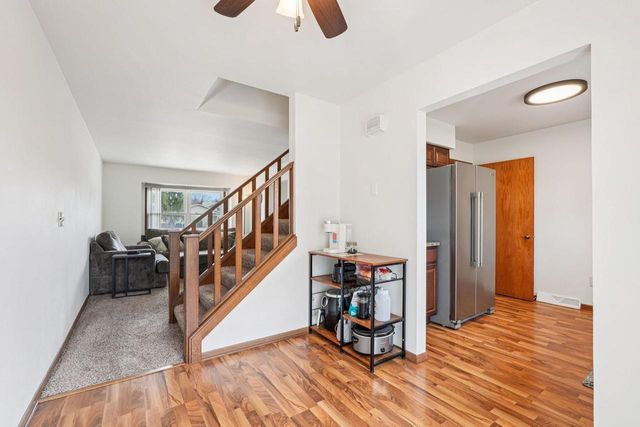 1384 Honeysuckle ROAD, Hartford, WI 53027