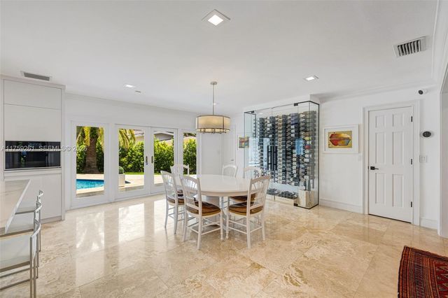1117 Bella Vista Avenue, Coral Gables, FL 33156