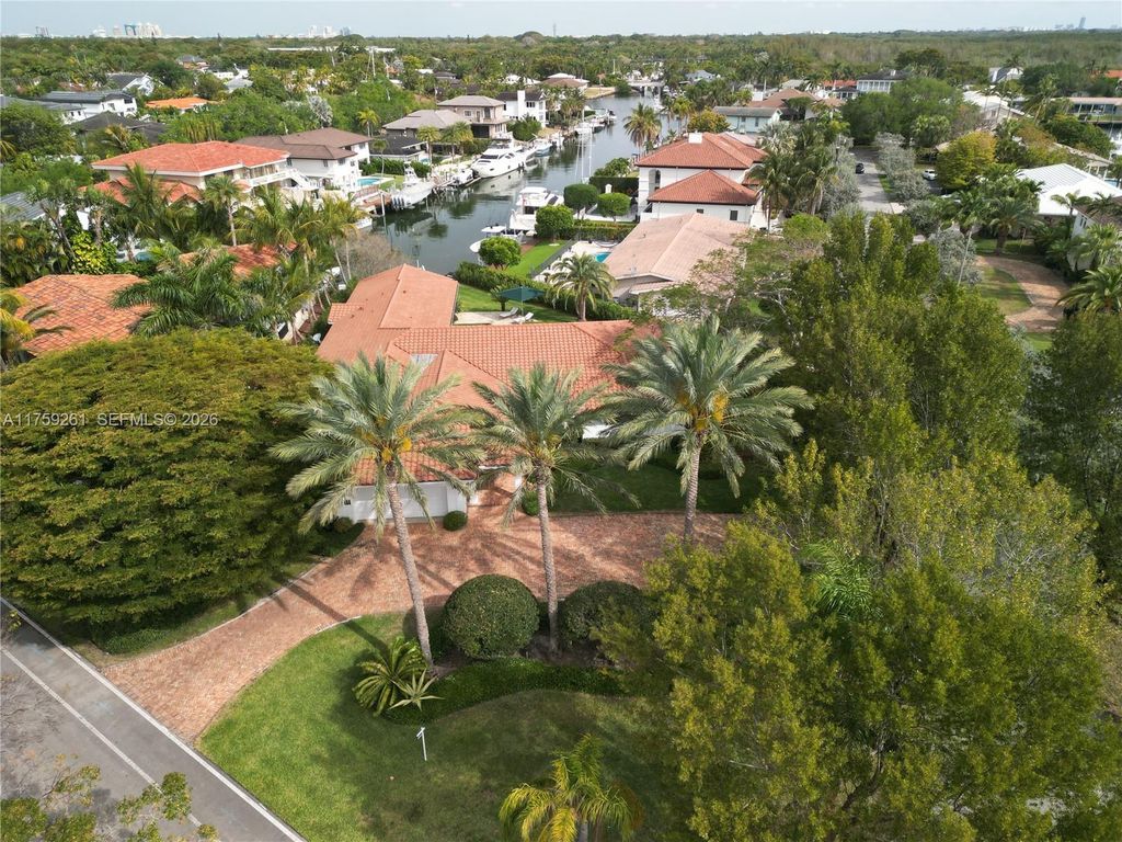 1117 Bella Vista Avenue, Coral Gables, FL 33156