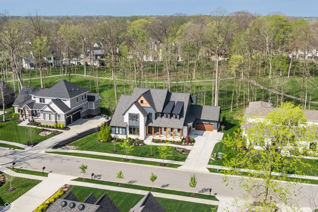 3844 Cherwell Drive, Zionsville, IN 46077