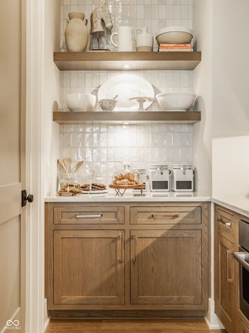 3844 Cherwell Drive, Zionsville, IN 46077