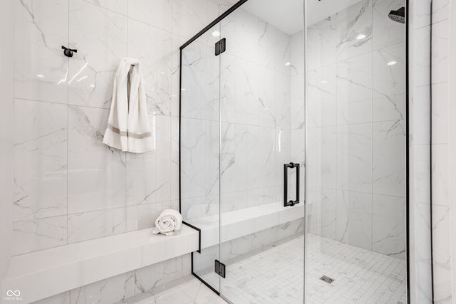 3844 Cherwell Drive, Zionsville, IN 46077