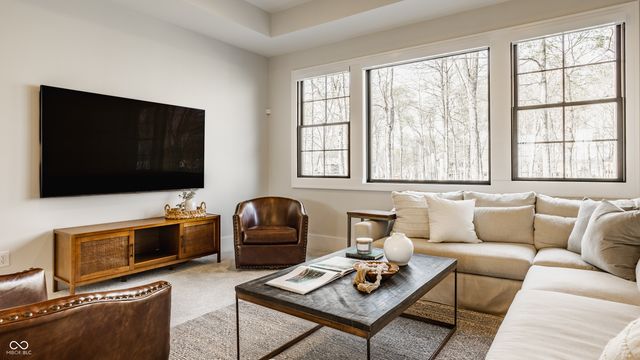 3844 Cherwell Drive, Zionsville, IN 46077