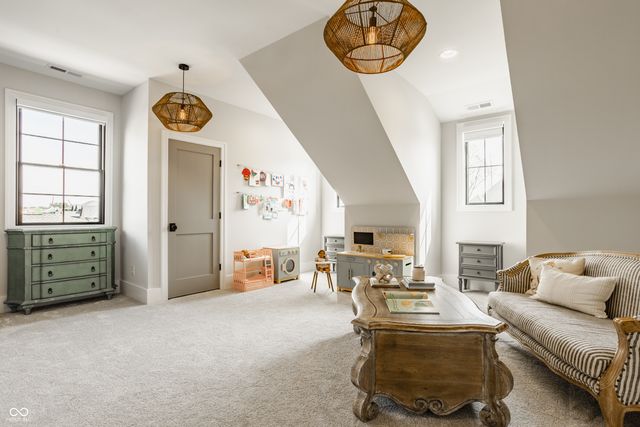 3844 Cherwell Drive, Zionsville, IN 46077