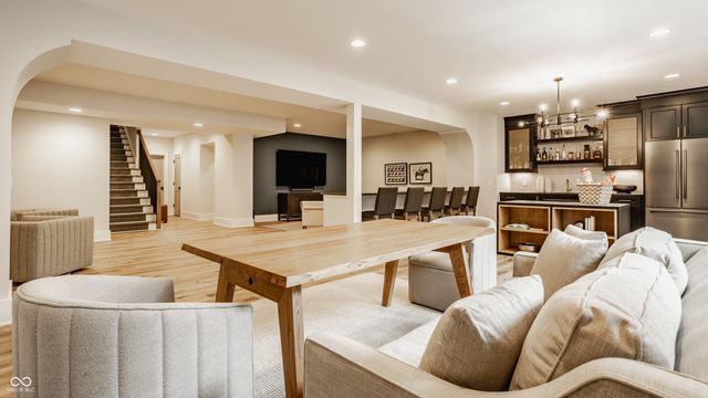 3844 Cherwell Drive, Zionsville, IN 46077