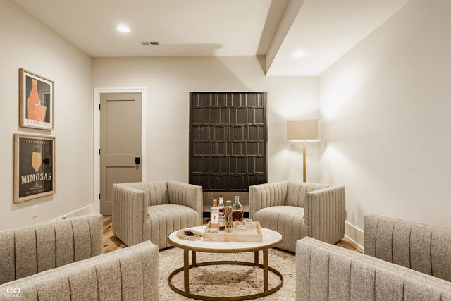 3844 Cherwell Drive, Zionsville, IN 46077