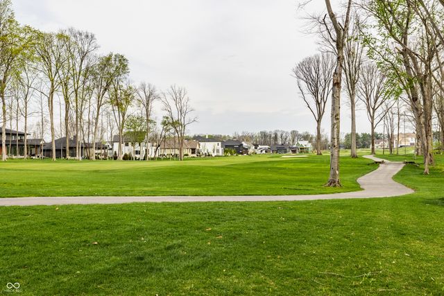 3844 Cherwell Drive, Zionsville, IN 46077