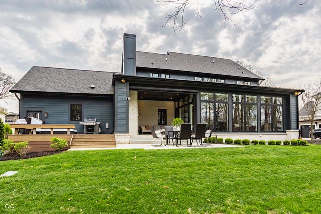 3844 Cherwell Drive, Zionsville, IN 46077
