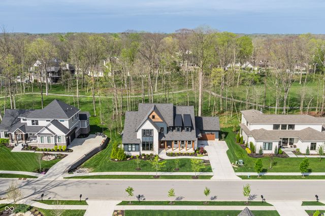 3844 Cherwell Drive, Zionsville, IN 46077