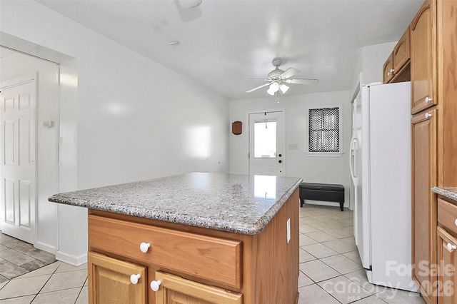 2111 Parkdale Avenue, Gastonia, NC 28052