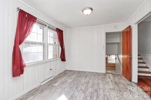 2111 Parkdale Avenue, Gastonia, NC 28052