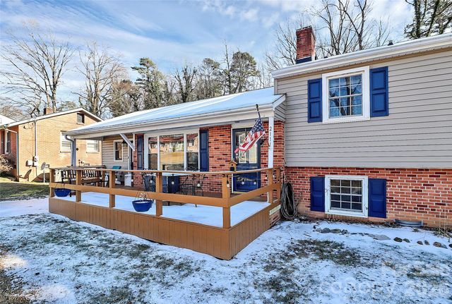 2111 Parkdale Avenue, Gastonia, NC 28052